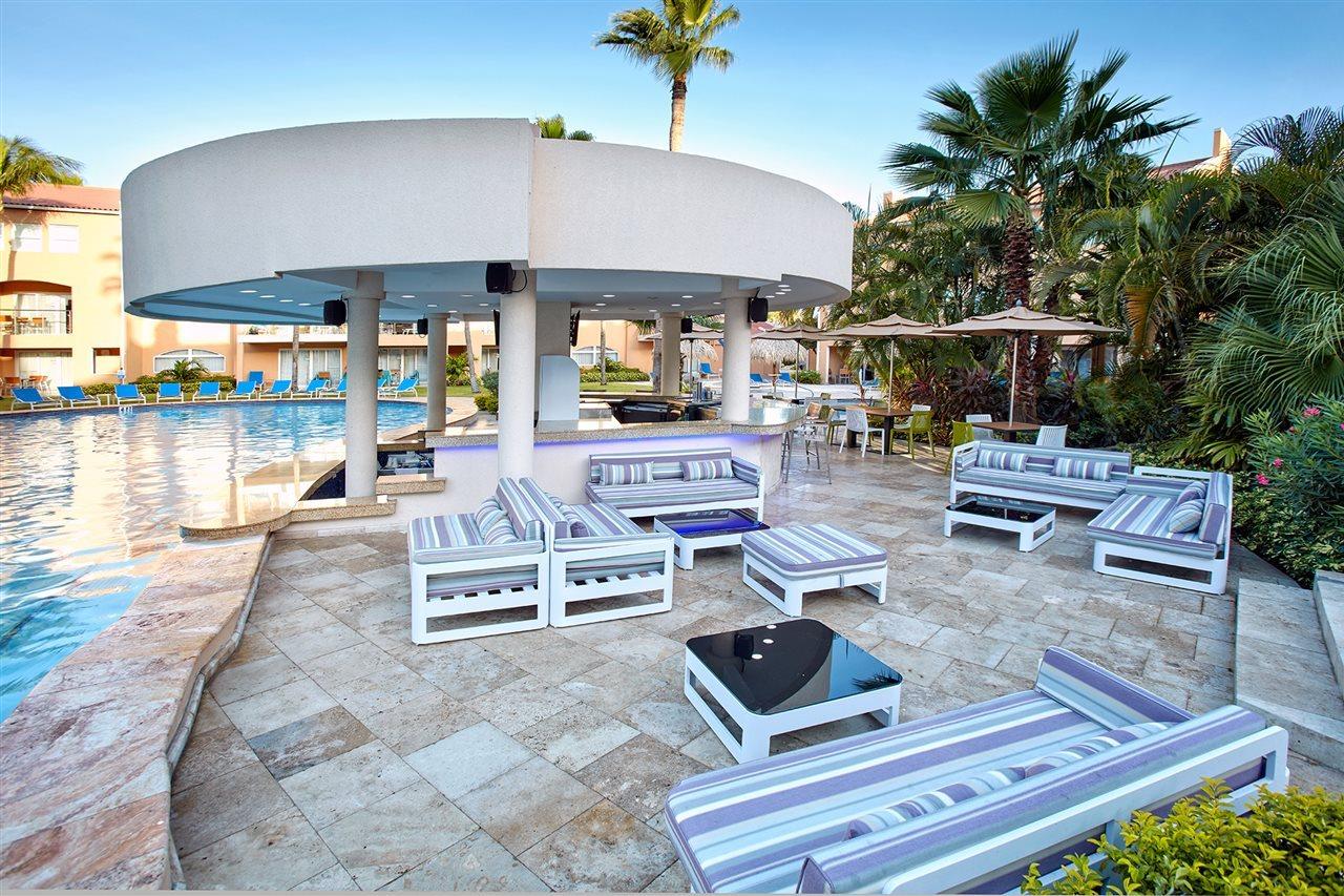 אורנג'סטאד Divi Dutch Village Beach Resort מראה חיצוני תמונה